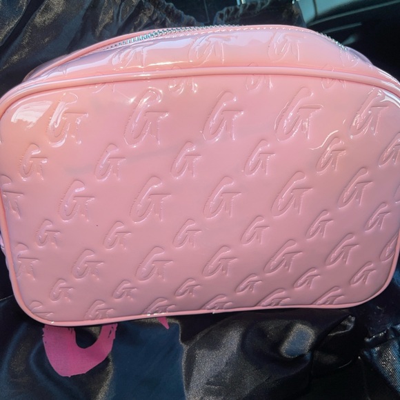 Glamaholic Lifestyle Powder Pink Small Monogram Toiletry Bag/Clutch - Picture 5 of 15